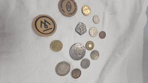 lot 304 image: Mix lot of Coins and Tokens