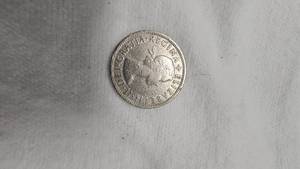 lot 305 image: 1963 GB Schilling