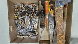 lot 374 image: Saw, Planer and 14 Drive Sockets