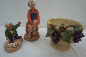 lot 18 image: Art Norby signed ceramics and garden pot