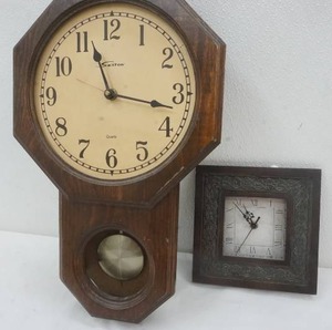 lot 24 image: Clocks