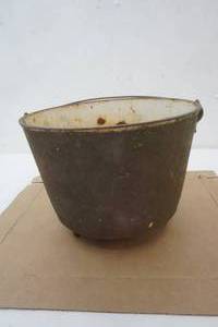 lot 53 image: Heavy cast iron cauldron with legs