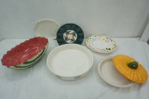 lot 56 image: Platter and pie pan lot