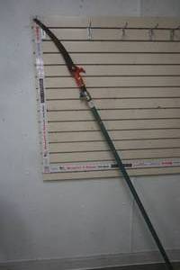 lot 77 image: 7 pole saw
