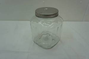 lot 115 image: Anchor Hocking Jar. Large