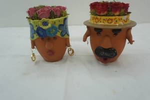 lot 145 image: cute terracotta vases with artificial flowers. Bird Brain