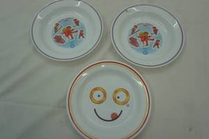 lot 170 image: Corelle ware bowls