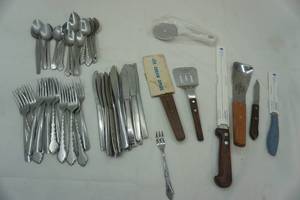 lot 230 image: flatware & utensil lot