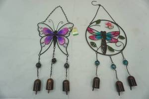 lot 259 image: wind chimes