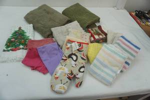 lot 273 image: towel lot large towels, hand towels, cleaning towels