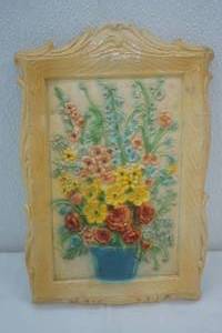 lot 285 image: antique plaster decor