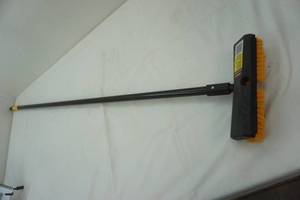 lot 300 image: deck brush