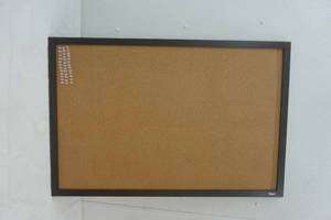 lot 323 image: bulletin board 2x3