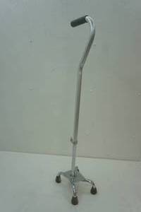 lot 330 image: Cain, 4-peg foot