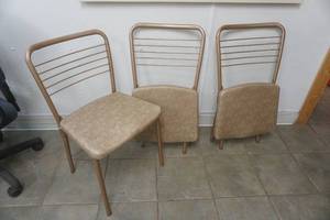 lot 332 image: vintageantique fold-up chair lot 3ct