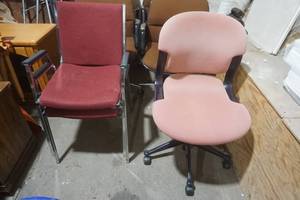 lot 337 image: 2 stacking maroon chairs and 1 office chair on wheels