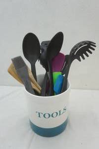 lot 346 image: Kitchen Tool Canister with variety of kitchen utensils