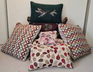 lot 85 image: Colorful Selection of Decorative Pillows
