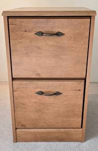 lot 86 image: Two Drawer Wooden File Cabinet