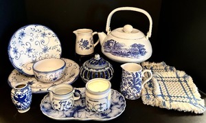 lot 139 image: Vintage Blue and White Serving Pieces, Teapot and More