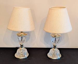 lot 65 image: Pair of Petite Crystal Table Lamps