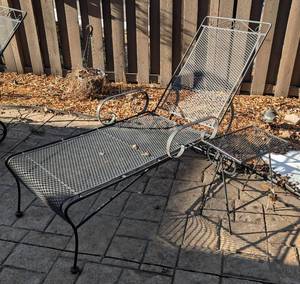 lot 32 image: Painted Metal Lounge Chair and Side Table