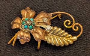lot 102 image: Vintage 10k Gold Carl Art Floral Brooch