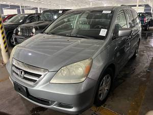 lot 17 image: 2007 Honda Odyssey EX-L