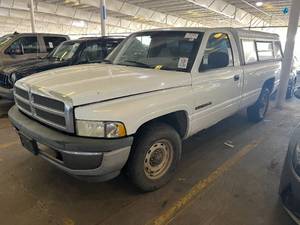 lot 20 image: 2001 Dodge Ram 1500 Regular Cab