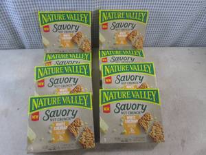 lot 427 image: (B-1) 8 Boxes of Nature Valley Savo...