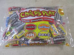 lot 463 image: (B-2) 3 14 Pound Bag of Childs Pla...