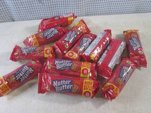 lot 481 image: (B-1) 12 Packs of Nutter Butter Coo...