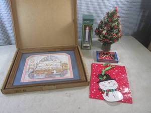 lot 218 image: (F-0) Home Interior Sleepy Time Pic...