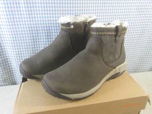 lot 222 image: (BSB) Merrell Winter Boots Size 9 1...