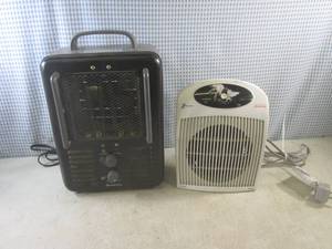 lot 322 image: (EC1) 2 Small Heaters ...