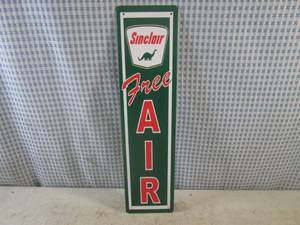 lot 326 image: (EC1) Sinclair Free Air Tin Sign 15...