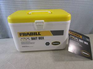 lot 33 image: (CS) Frabill Aqua Life Bait Box Aer...