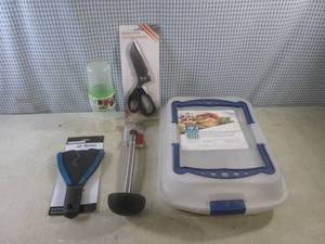 lot 47 image: (EW3) Assorted Kitchen - Covered Ro...