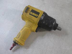 lot 97 image: (BSB) Dewalt 12 Impact Wrench DWM...
