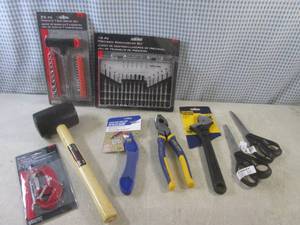 lot 103 image: (BS) Assorted Tools...