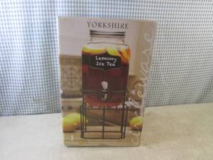 lot 114 image: (A-3) Yorkshire 1 Gallon Chalkboard...
