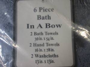 lot 124 image: (BSB) 6pc Bath In A Bow Towel Set...