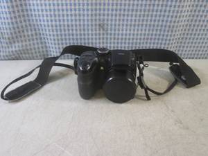 lot 176 image: (EC1) GE X400 Camera with Strap...