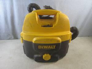 lot 306 image: (CS) Dewalt DC500 Heavy Duty 2 Gall...