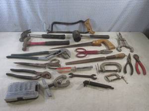lot 316 image: (F-1) Assorted Hand Tools...