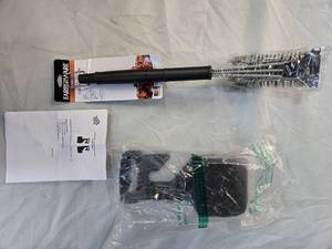 lot 38 image: Lot of 1 Farberware BBQ Tipple head Cleaning Brush & a set of 2 hose storage Hooks