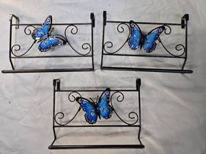 lot 40 image: Lot of 3 Metal Decoratives (You can hang them anywhere in your house of office)