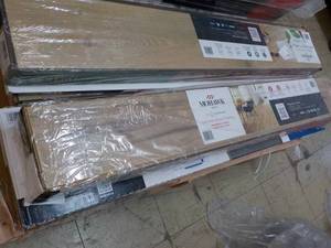 6 ctns Misc. Flooring...