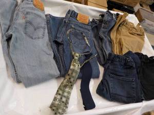 Boy Jeans Levis and Cat and Jack s...