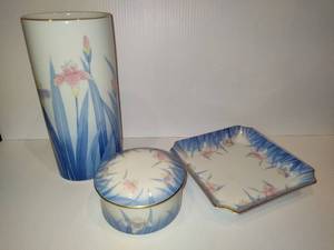 OTAGIRI OMC Blue Grass Floral Vase, Trinket Box and Plate